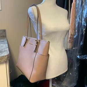 Michael Kors Jet Set East/West Saffiano Tote